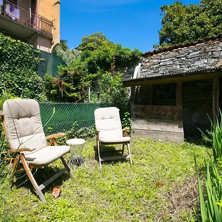Lägenhet Sleeps 4 Air Con